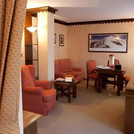 Hotel Pavillon 4*
