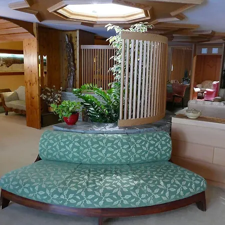 Hotel Pavillon 4*