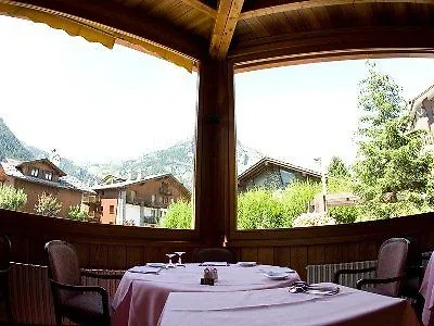 Pavillon Hotel