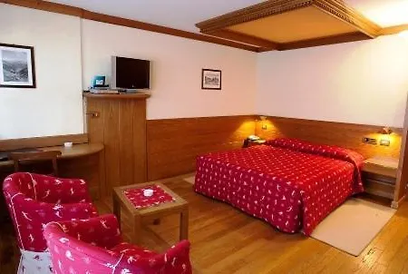 Hotel Pavillon 4*
