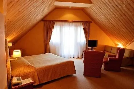 Pavillon Отель 4*