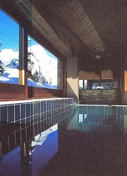 Pavillon 4* 쿠르마예